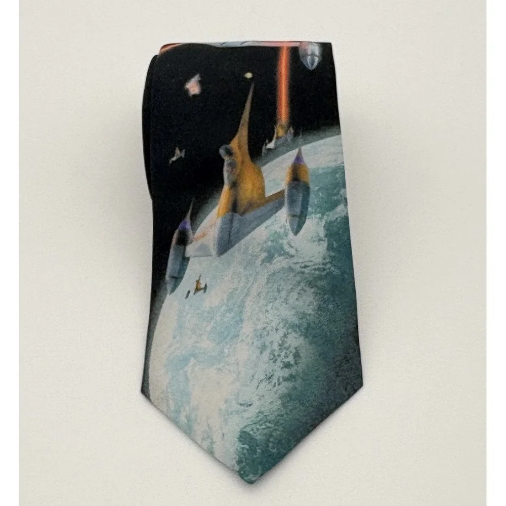 STAR WARS : Space Battle ~ Necktie Officially Licensed Pop Culture Tie USA Made